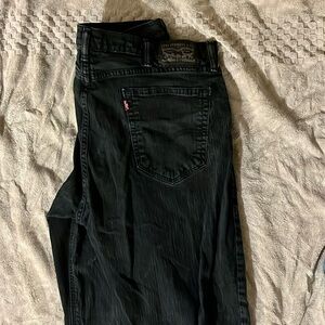 Black Levi’s Jeans 40x32